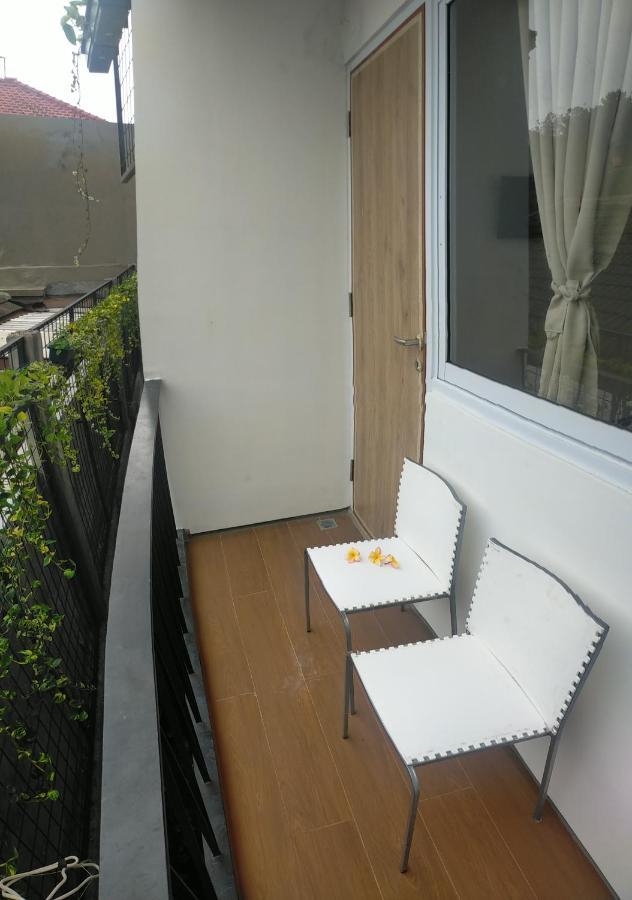Rion Hostel Bogor Exterior foto