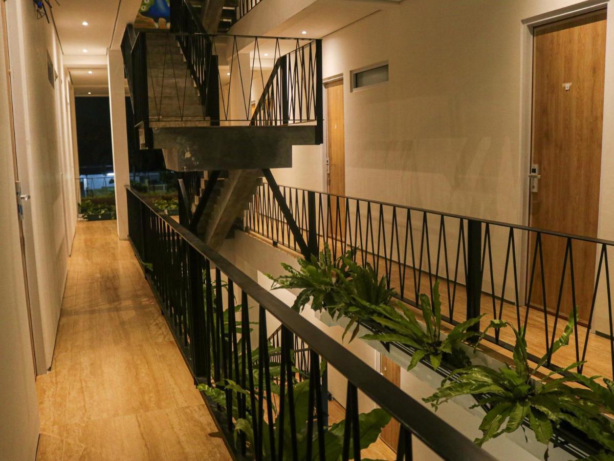 Rion Hostel Bogor Exterior foto